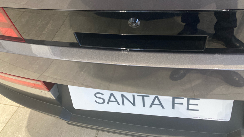 Hyundai SANTA FE 1.6 TGDi Plug-in Hybrid Ultimate 5dr 4WD Auto Estate